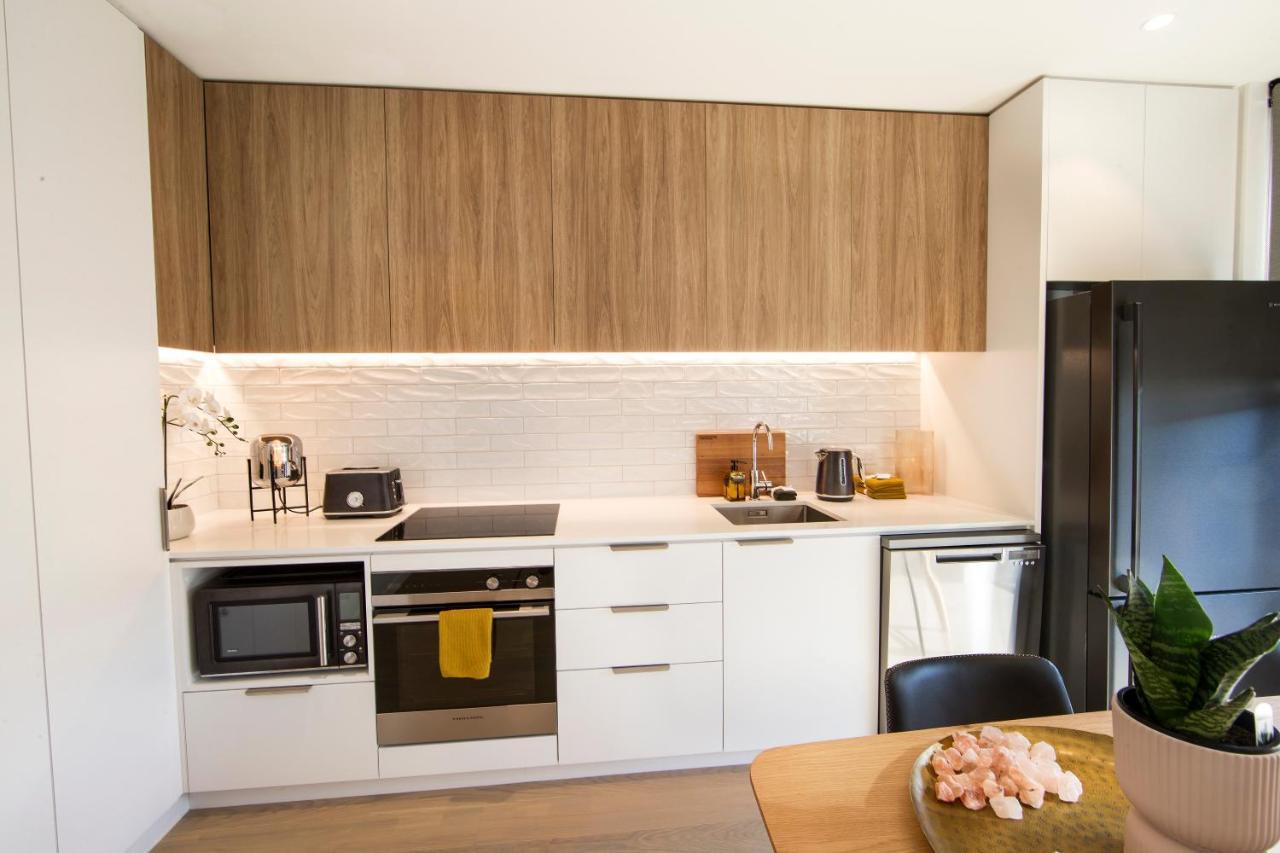 Funk In The City - Luxury Laneway Apartment With Single Garage Christchurch Zewnętrze zdjęcie